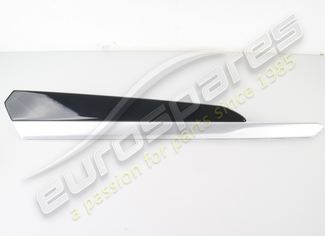 NEW LAMBORGHINI CARRIER WOOD PIANO BLACK. PART NUMBER 4ML867224AG (1) new lamborghini carrier wood piano black. part number 4ml867224ag (1)