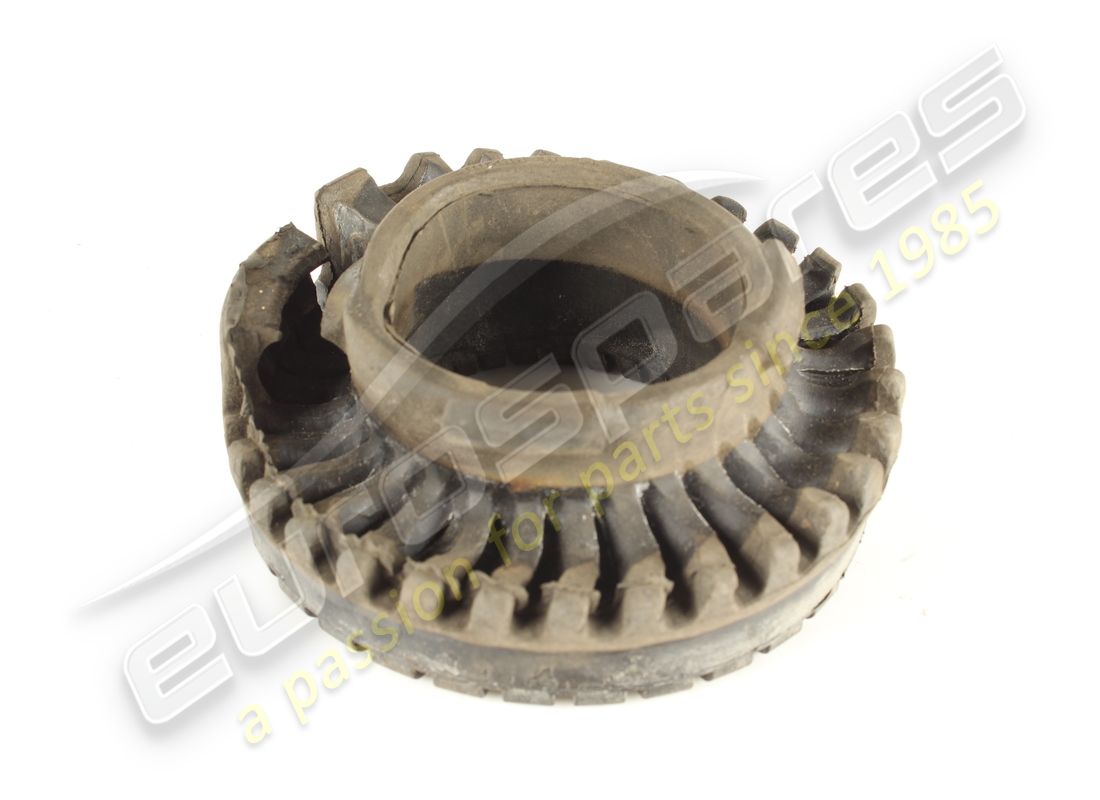 used maserati ring. part number 675000216 (2)