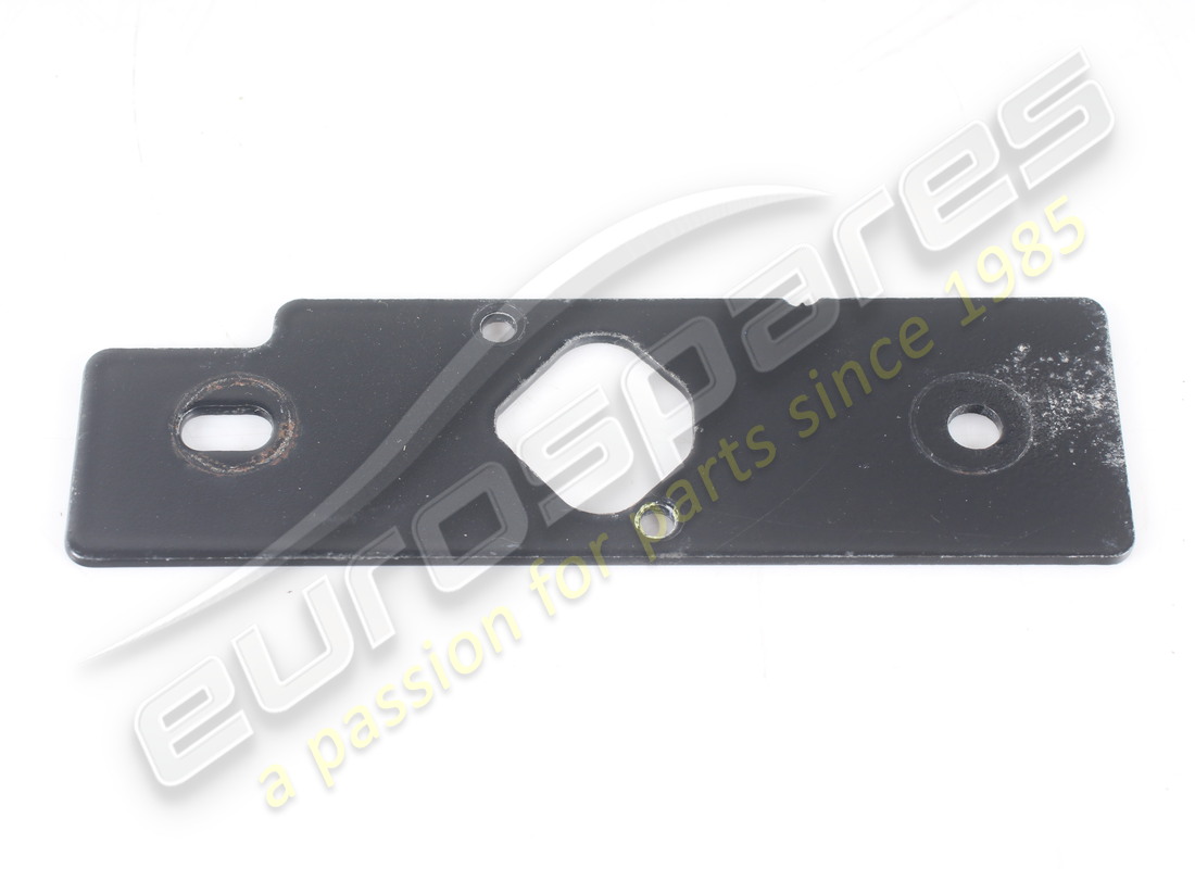 USED FERRARI FRONT CAMERA BRACKET. PART NUMBER 86866500 (1) used ferrari front camera bracket. part number 86866500 (1)