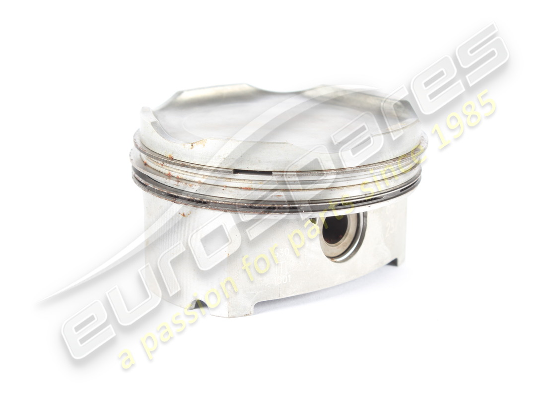 used ferrari piston with rings. part number 179510 (2)