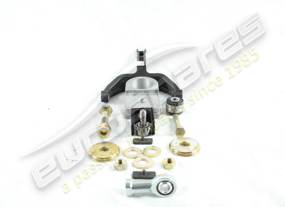 new maserati clutch lever kit. part number 360202052 (1)