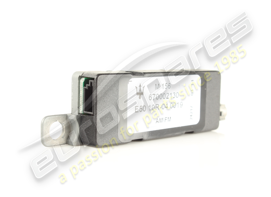 used maserati am/fm1 antenna amplifier. part number 670002130 (3)