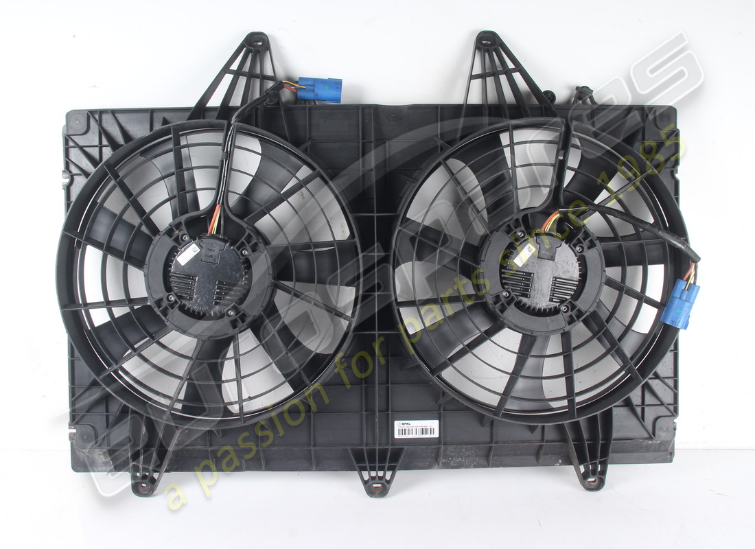 USED Ferrari COWL WITH ELECTRIC FANS . PART NUMBER 267211 (1) USED Ferrari COWL WITH ELECTRIC FANS . PART NUMBER 267211 (1)