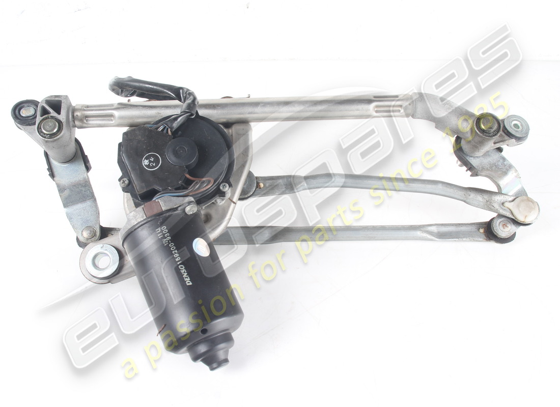 used ferrari windscreen wiper with motor. part number 84198200 (1)