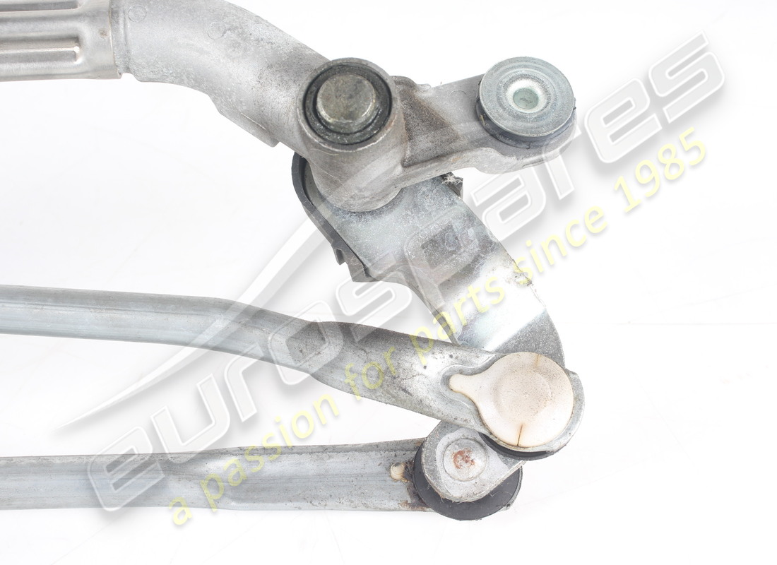 used ferrari windscreen wiper with motor. part number 84198200 (3)