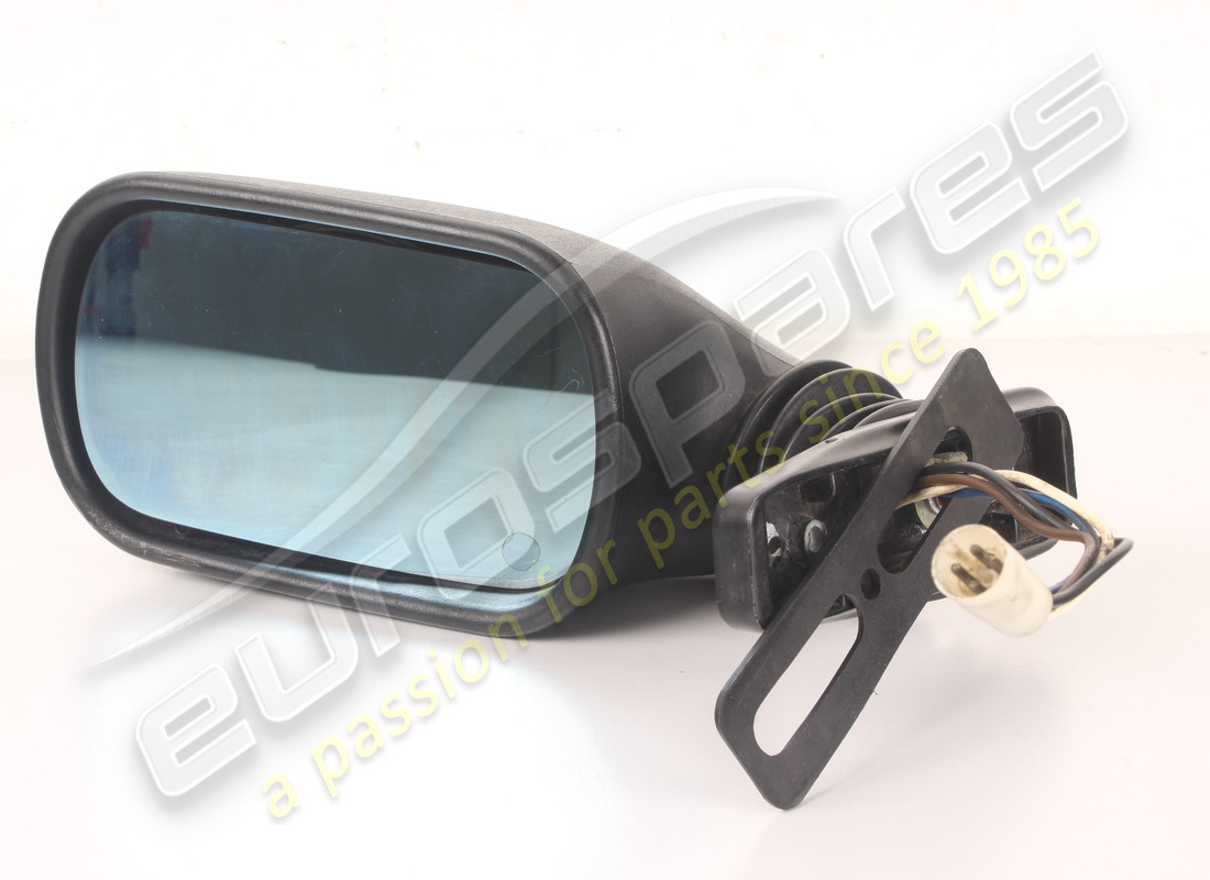 USED FERRARI LH DOOR MIRROR RHD PART NUMBER 61172700 (2) used ferrari lh door mirror rhd part number 61172700 (2)