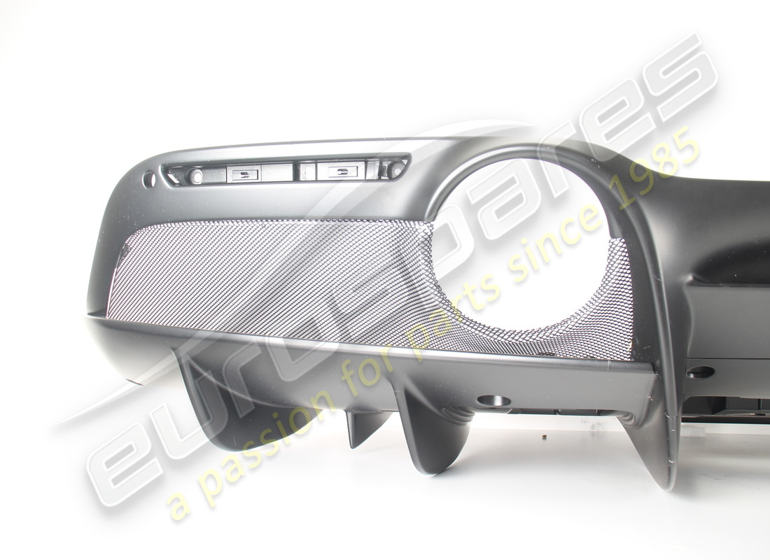 used ferrari complete diffuser. part number 863539 (3)