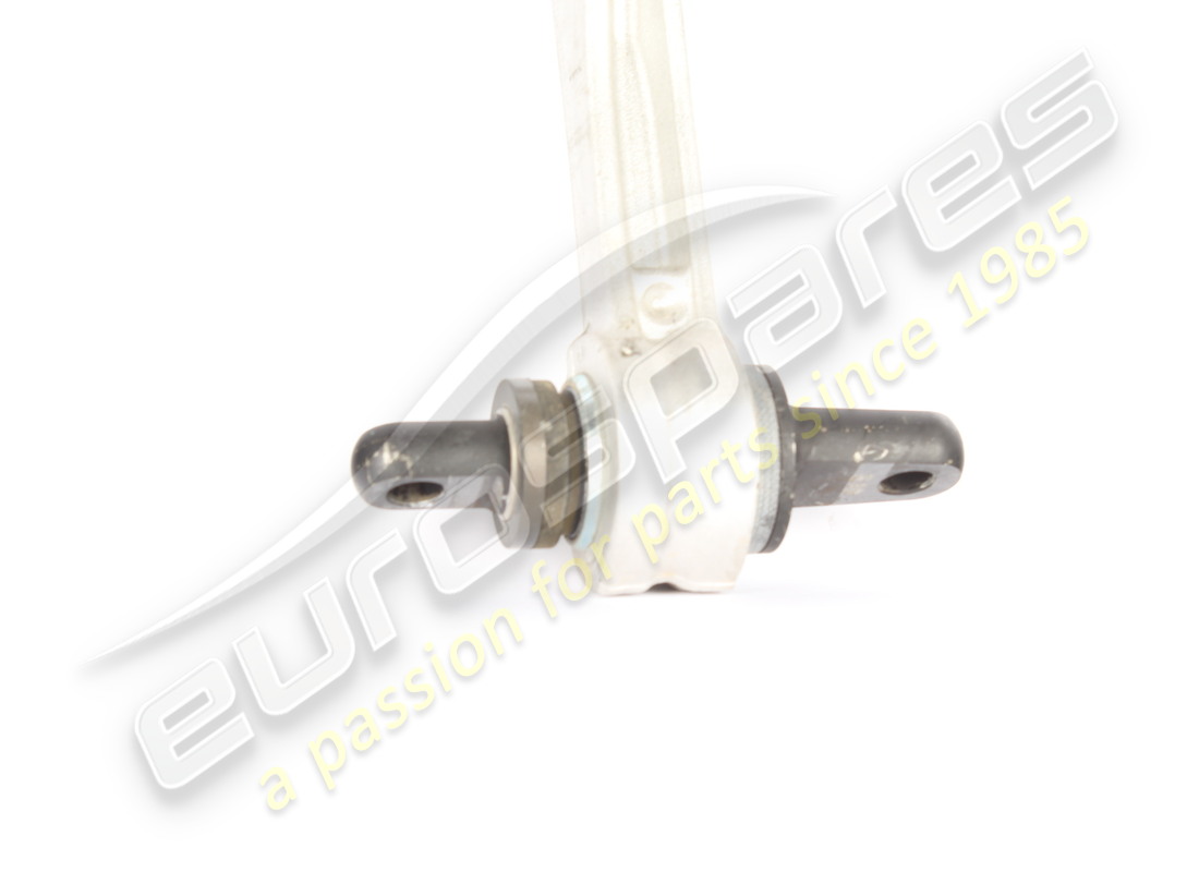 used ferrari upper lh arm. part number 759136 (3)