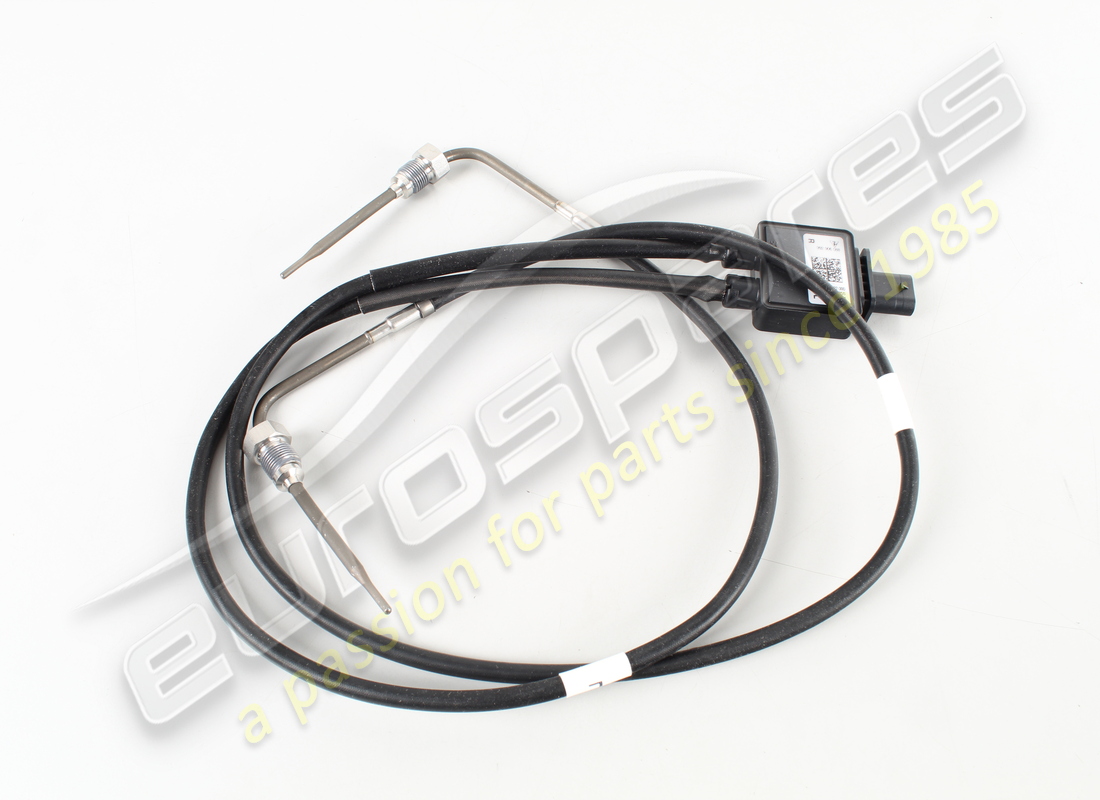 NEW PORSCHE TEMPERATURE SENSOR. PART NUMBER 992906088 (2) new porsche temperature sensor. part number 992906088 (2)