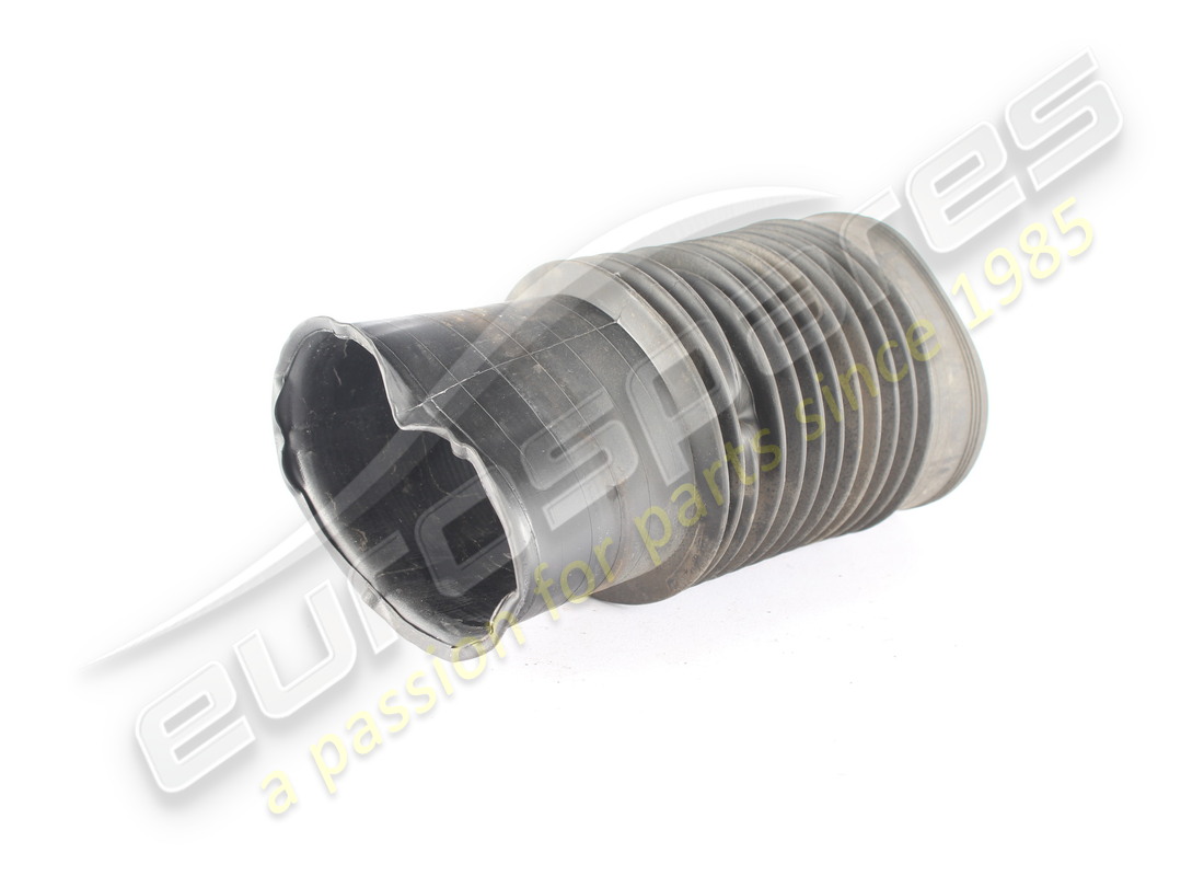 used maserati sleeve. part number 675000520 (2)