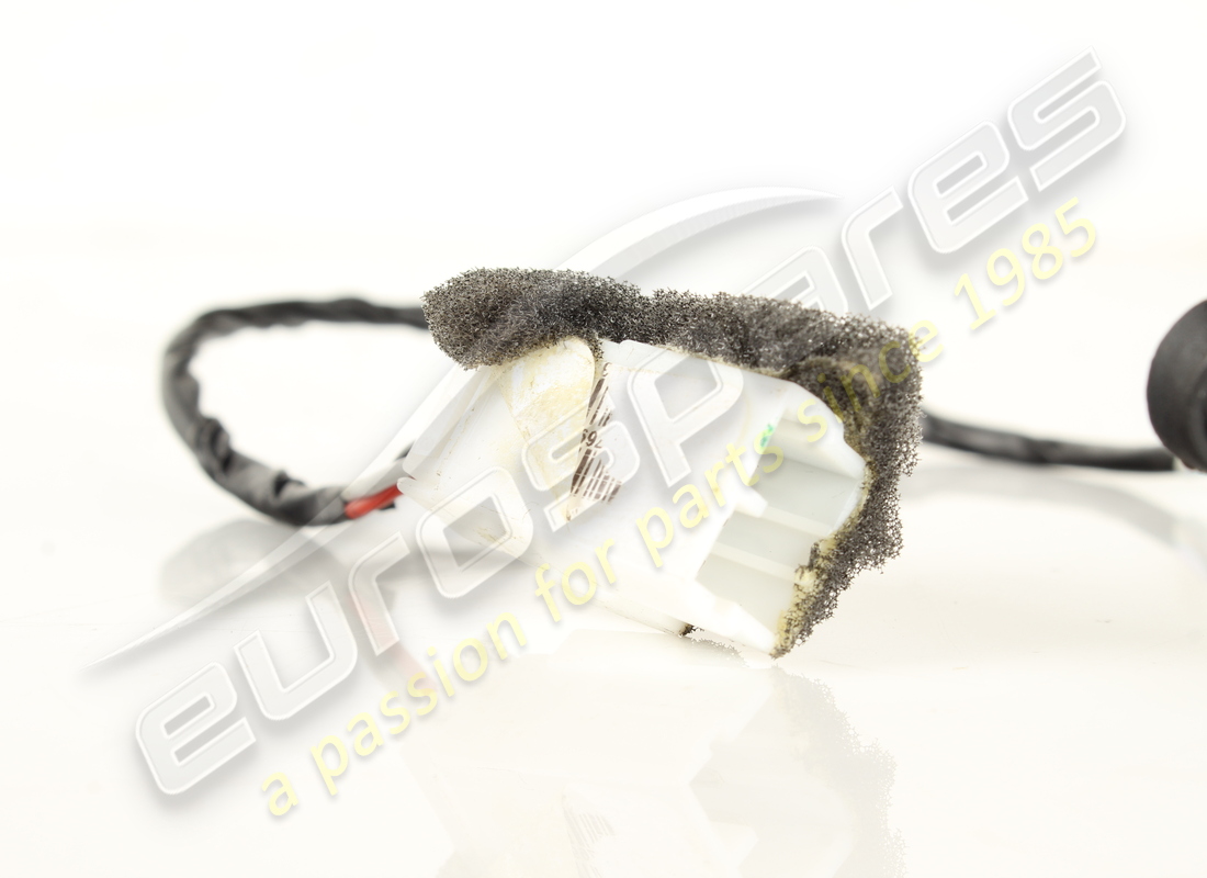 used ferrari camera dual view control. part number 268002 (2)