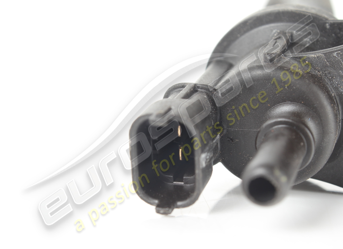 used ferrari lh flush valve junction pipe. part number 304460 (3)