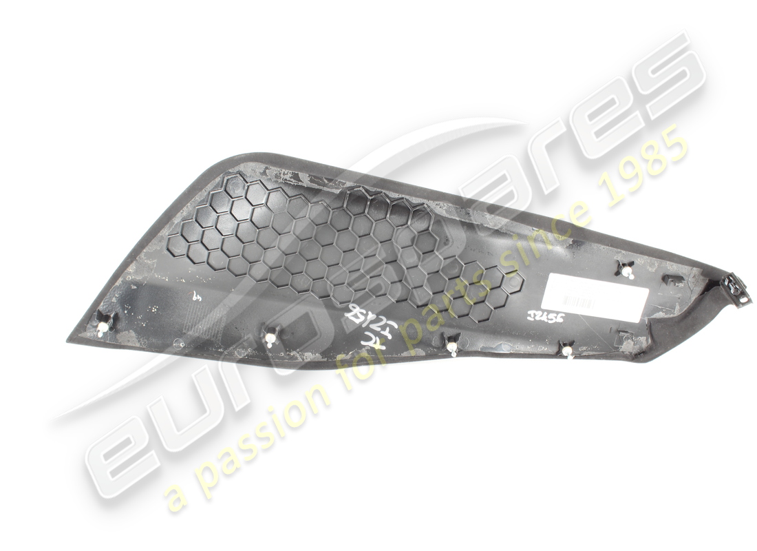 used ferrari complete rh rear tunnel cover. part number 861049 (2)