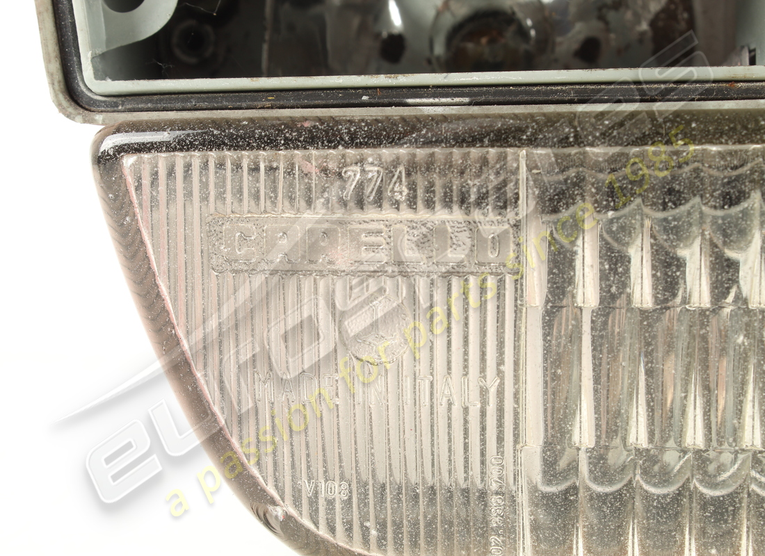 used ferrari rh front light. part number 61879900 (2)