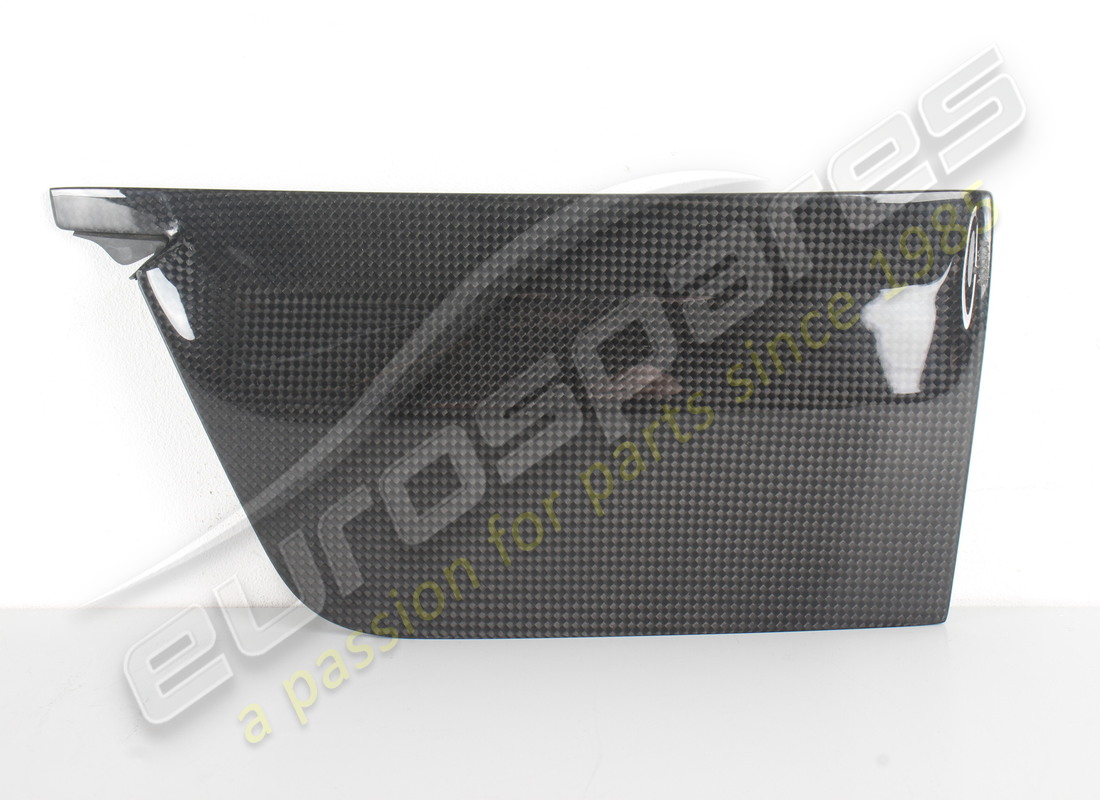DAMAGED Ferrari LH COSMETIC STRIP . PART NUMBER 87586400 (1)