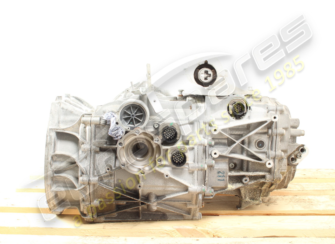 used ferrari complete dual clutch gearbox. part number 342723 (4)