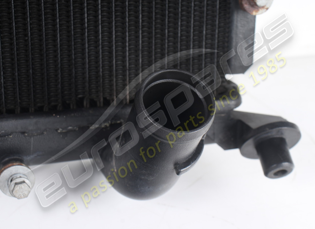 USED FERRARI ENGINE WATER RADIATOR. PART NUMBER 333926 (3) used ferrari engine water radiator. part number 333926 (3)