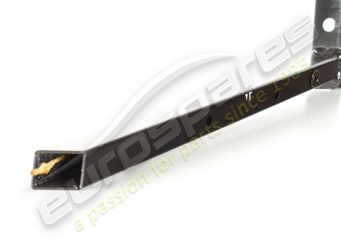 NEW FERRARI LOWER EXTRUDED ELEMENT CONNE. PART NUMBER 86439111 (3) new ferrari lower extruded element conne. part number 86439111 (3)