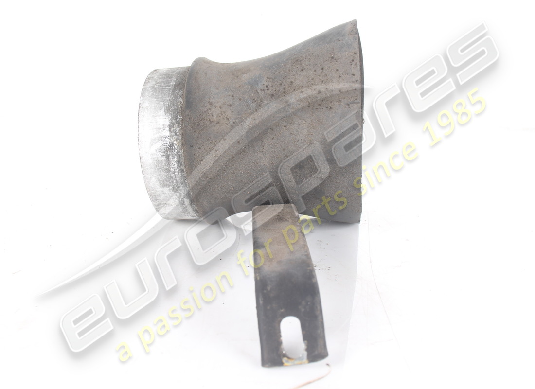 used ferrari lh air duct. part number 62432400 (4)