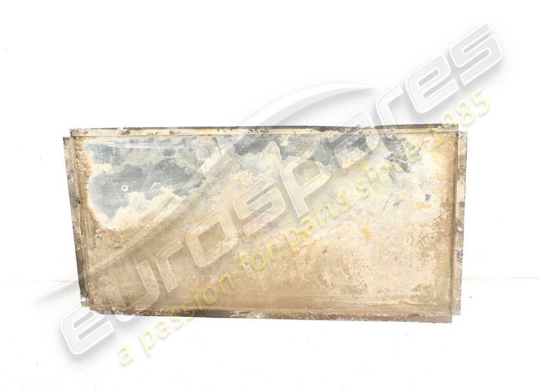 USED Ferrari BOTTOM PANEL . PART NUMBER 20003000 (1)