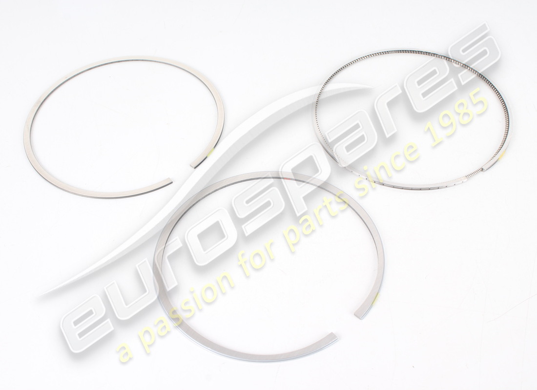 NEW PORSCHE 1 SET OF PISTON RINGS. PART NUMBER 94810393116 (3) new porsche 1 set of piston rings. part number 94810393116 (3)