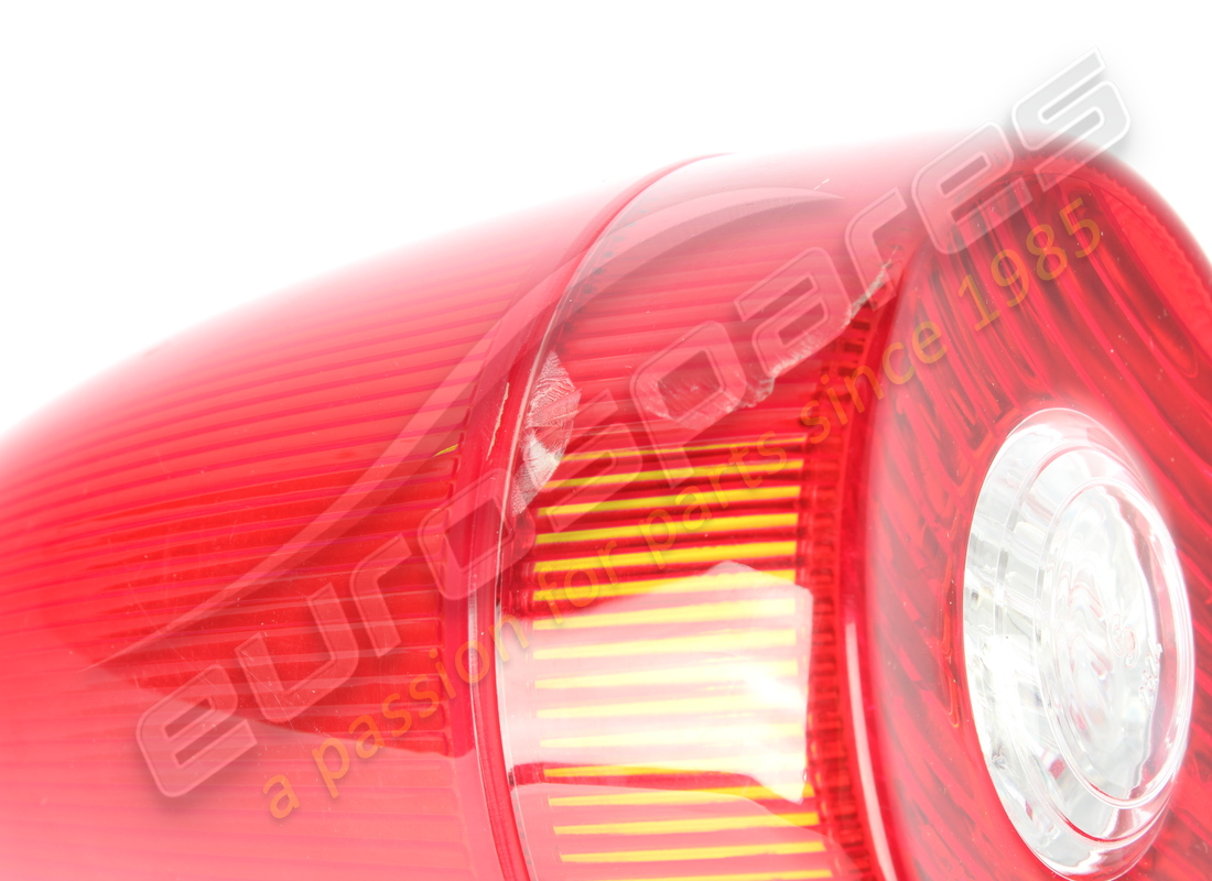 damaged ferrari inner lh tail light. part number 185669 (3)