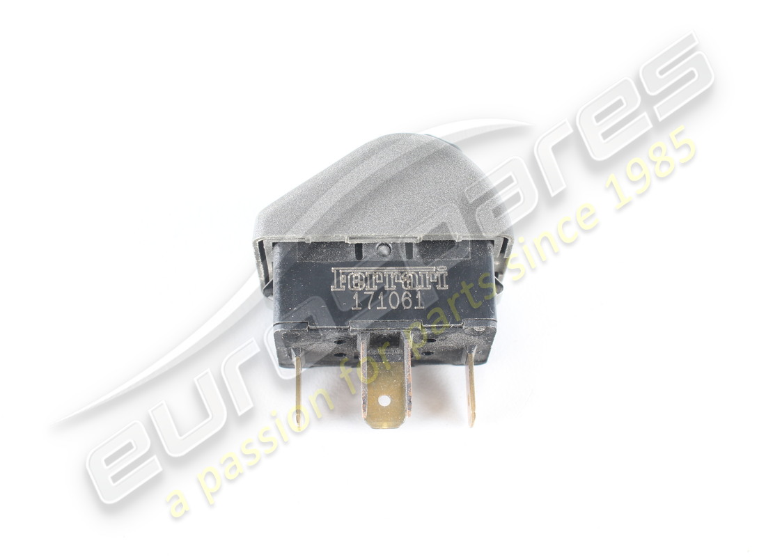 new (other) ferrari rh switch for glass lift. part number 171061 (2)