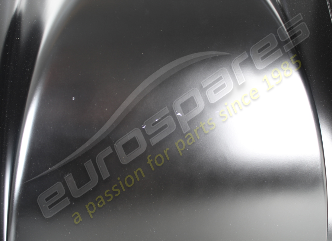 new (other) ferrari rear diffuser black. part number 69140500 (2)