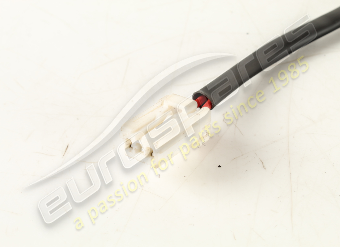 used maserati appoggiatesta poster.central. part number 981420101 (8)