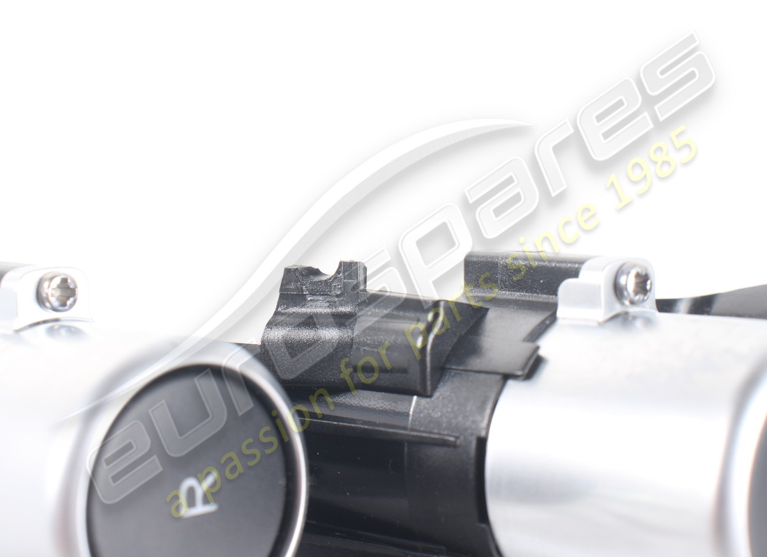 USED FERRARI COMPLETE F1 GEARBOX CONTROL MO. PART NUMBER 336485 (4) used ferrari complete f1 gearbox control mo. part number 336485 (4)