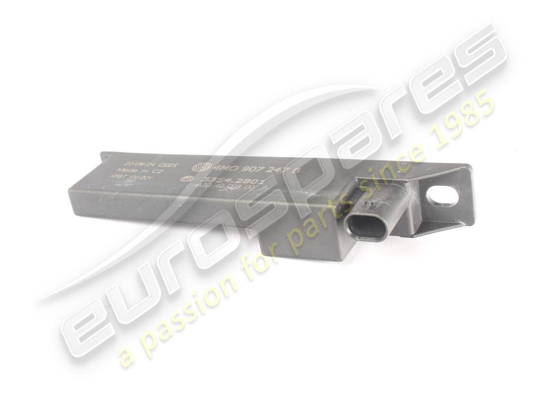 used porsche aerial for access and. part number pab90724700 (2)