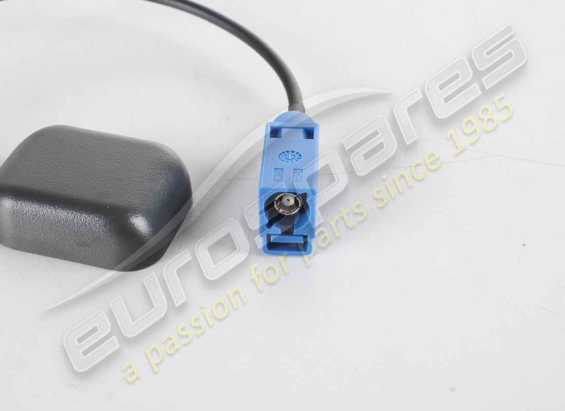 new ferrari gps antenna. part number 278513 (2)