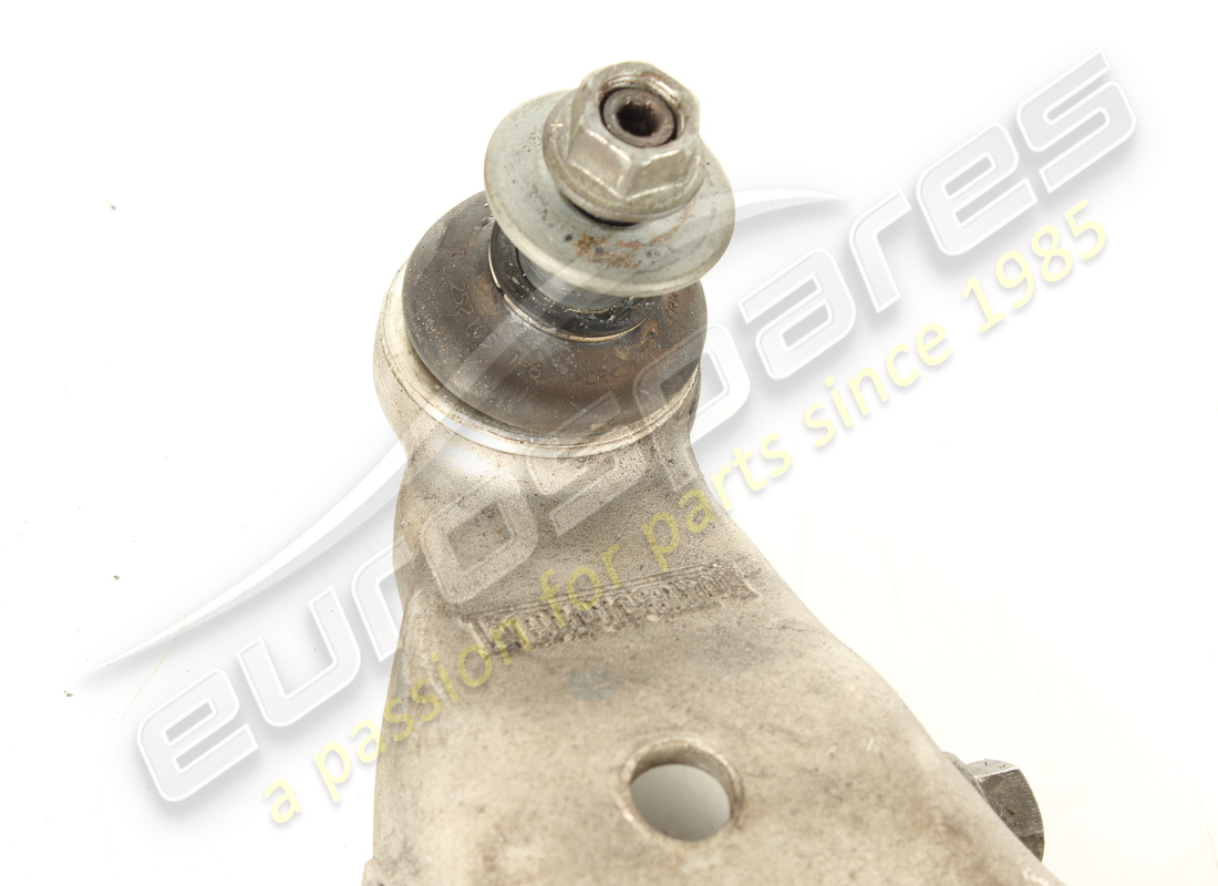 used ferrari complete rh front lower arm. part number 268895 (2)