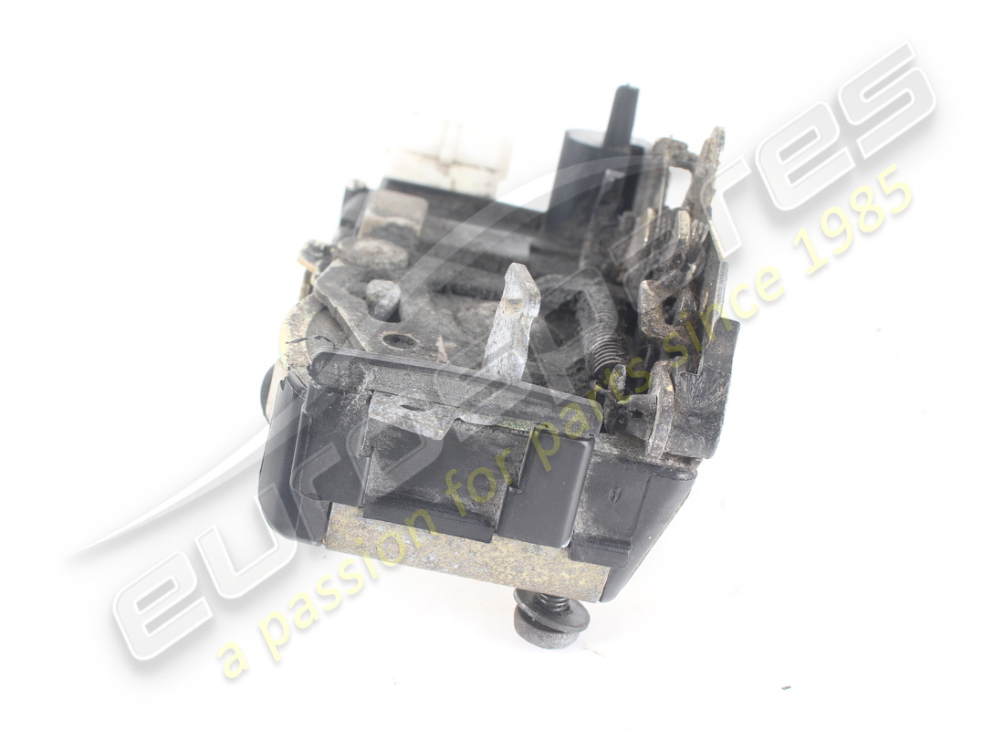 used maserati rear lh door lock. part number 374500245 (5)