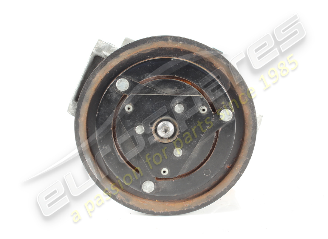 used ferrari air conditioning compressor. part number 267146 (3)
