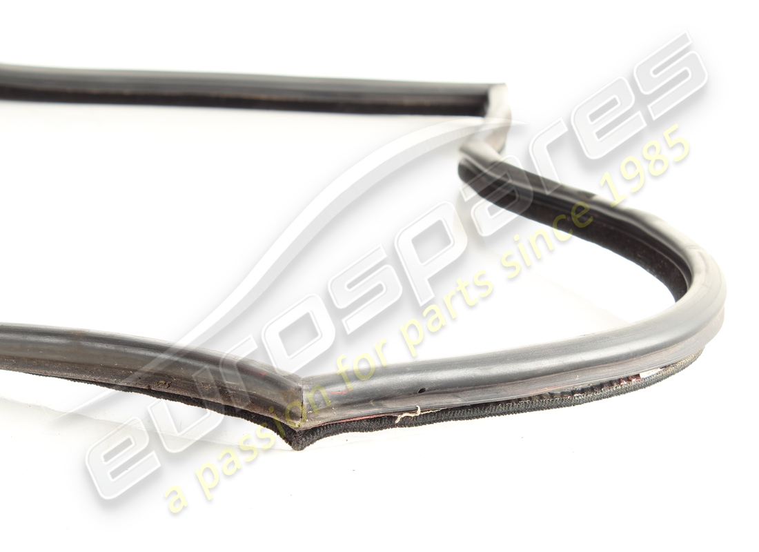 USED FERRARI LH UPPER DOOR RUBBER. PART NUMBER 60924000 (2) used ferrari lh upper door rubber. part number 60924000 (2)