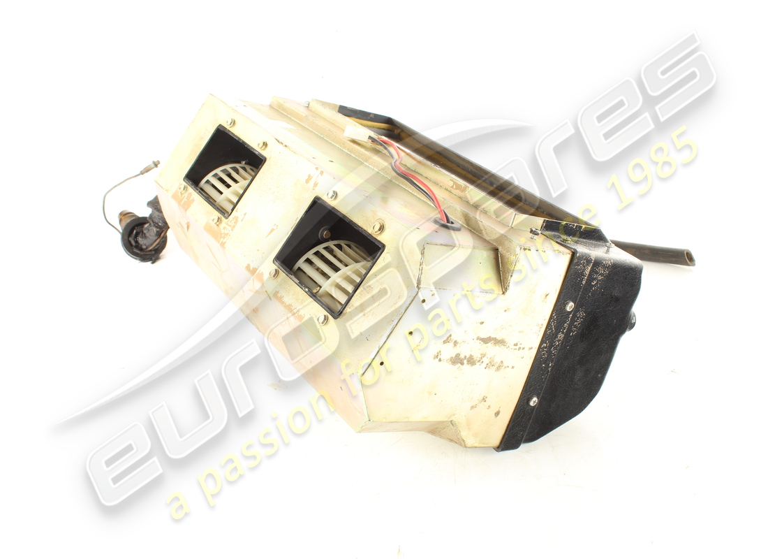 damaged ferrari front air conditioning lhd part number 2578685010 (6)