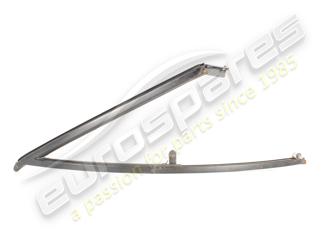 USED Ferrari RH DOOR GLASS FRAME GTS . PART NUMBER 60292000 (1) USED Ferrari RH DOOR GLASS FRAME GTS . PART NUMBER 60292000 (1)