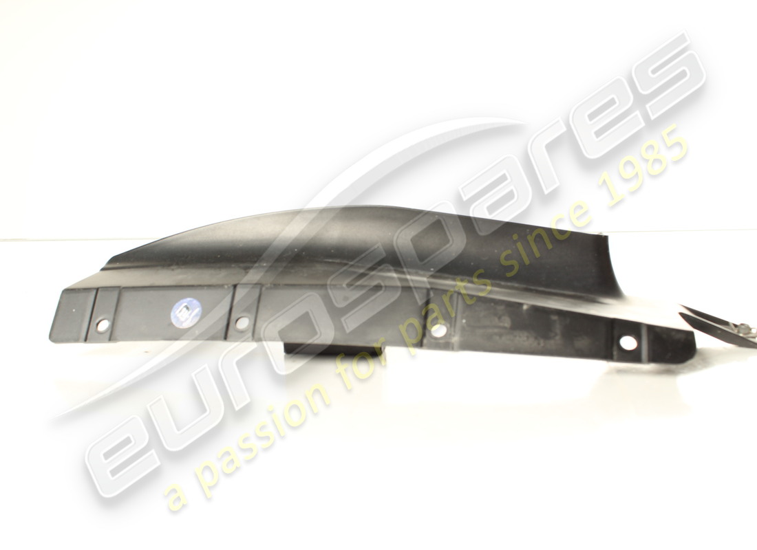 used ferrari trimmed lh nolder. part number 89325500 (1)