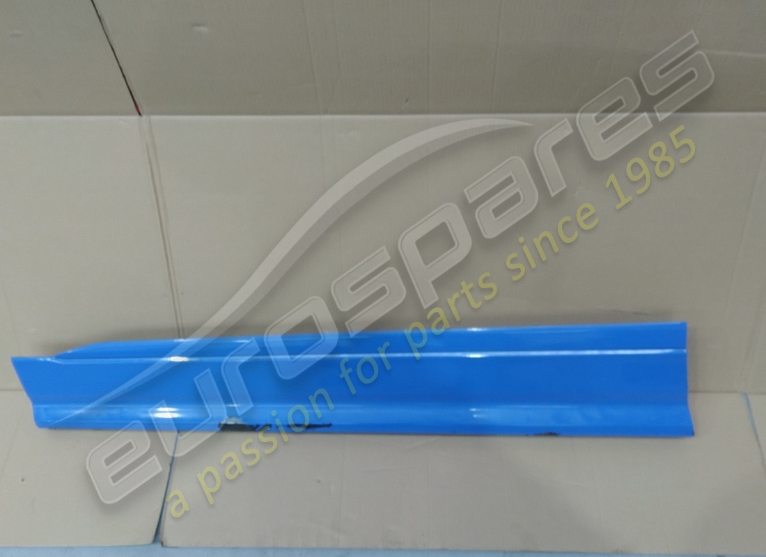 used lamborghini cover. part number 4ml853959by9b (1)