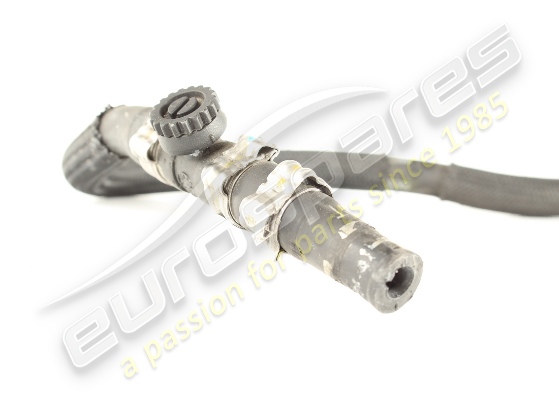 used maserati hose. part number 670004133 (2)