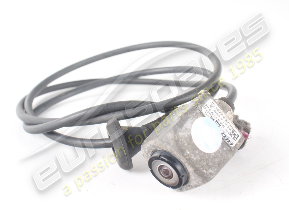 USED FERRARI REAR PARKING CAMERA. PART NUMBER 326604 (1) used ferrari rear parking camera. part number 326604 (1)