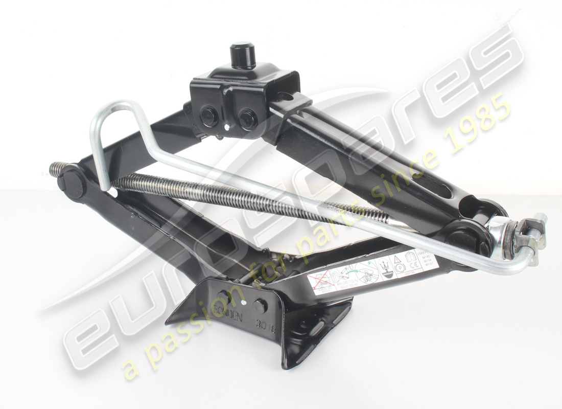 NEW MASERATI JACK. PART NUMBER 670004526 (1) new maserati jack. part number 670004526 (1)