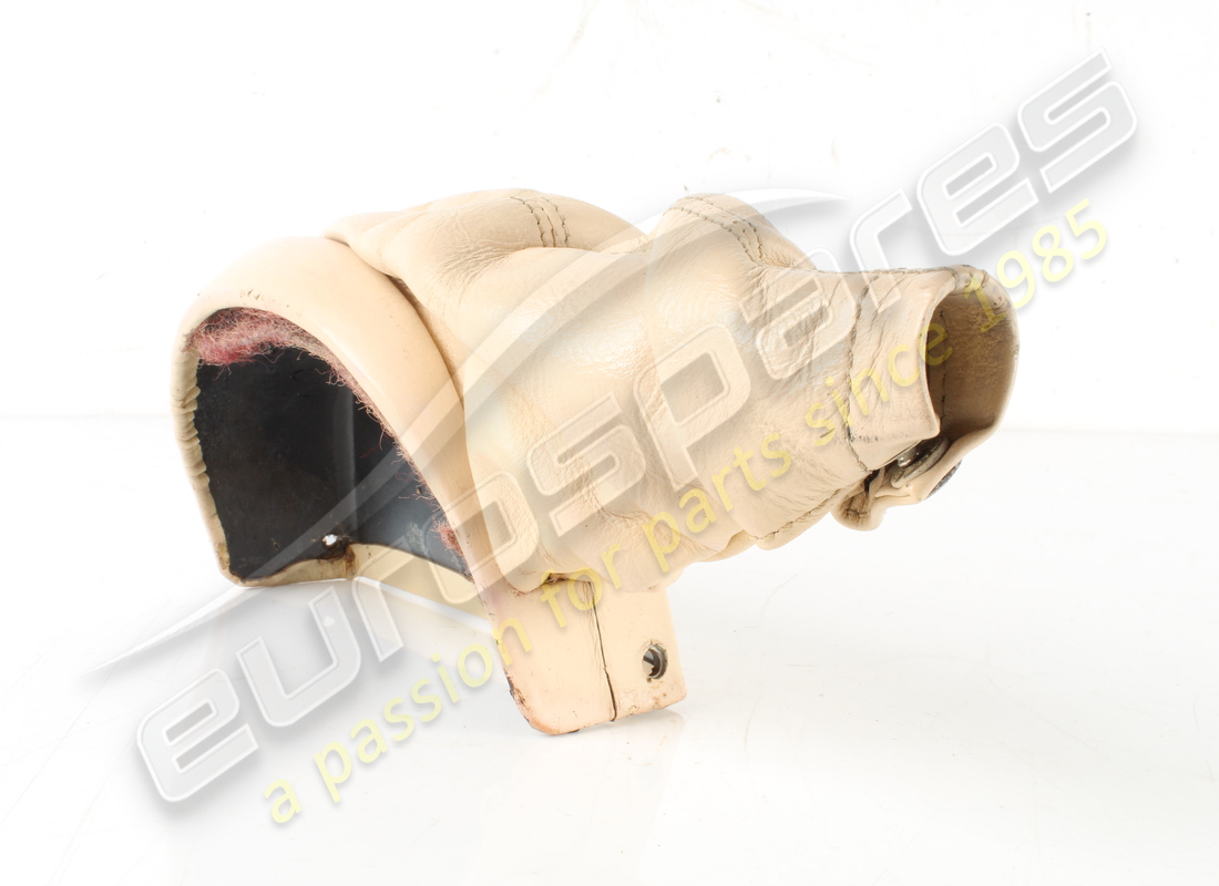 USED Ferrari HANDBRAKE LEVER COVER RHD GTS . PART NUMBER 62481600 (1) USED Ferrari HANDBRAKE LEVER COVER RHD GTS . PART NUMBER 62481600 (1)