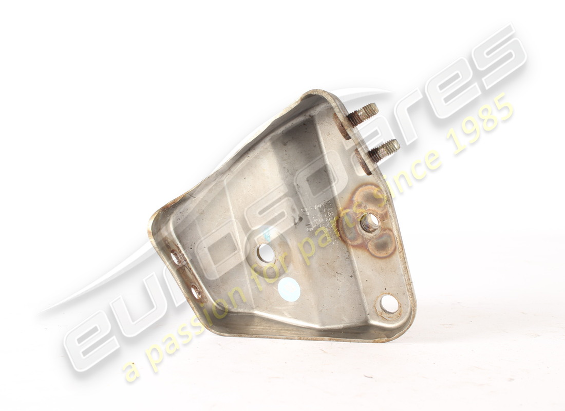 used maserati braket. part number 670006142 (2)