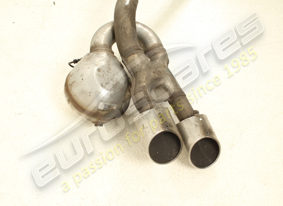 used maserati rear right silencer. part number 670006945 (2)