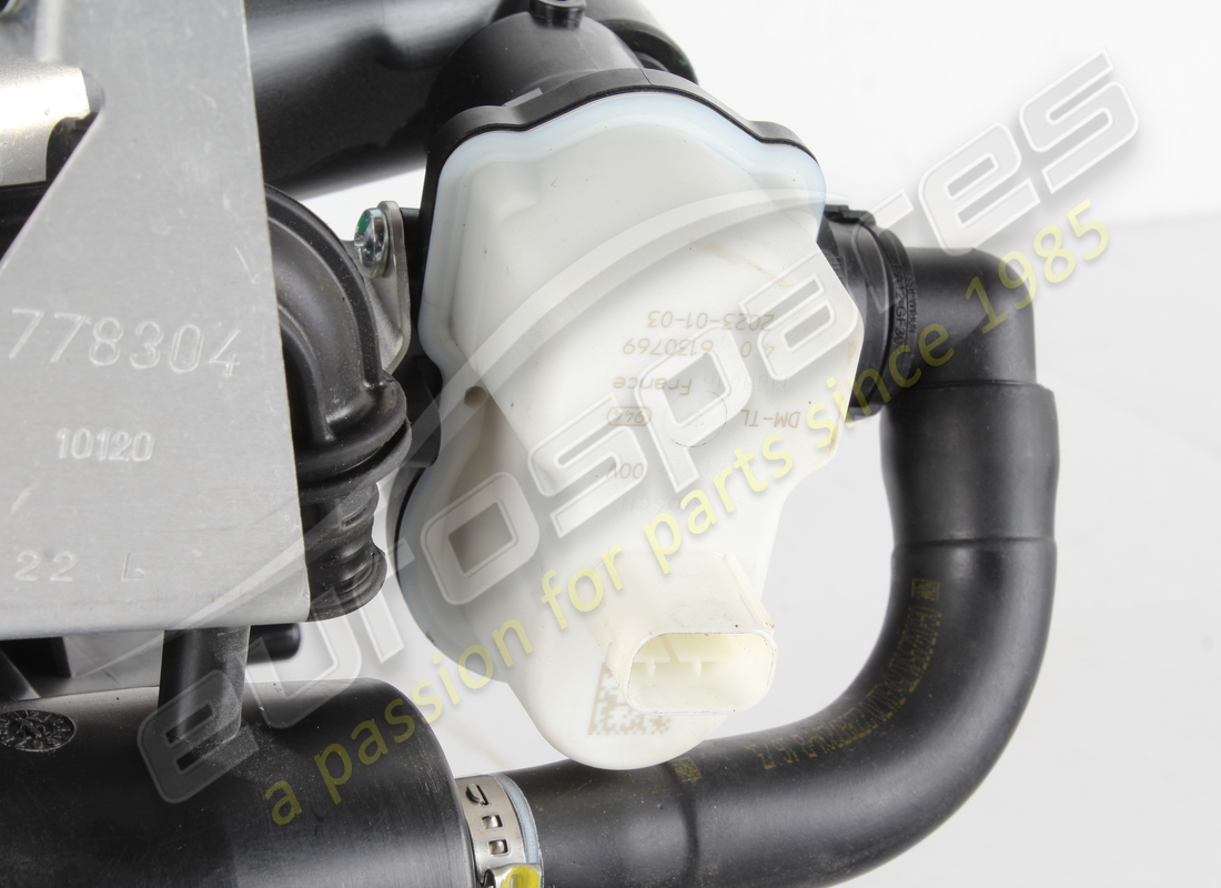 used ferrari filtro vapori complete. part number 895463 (2)