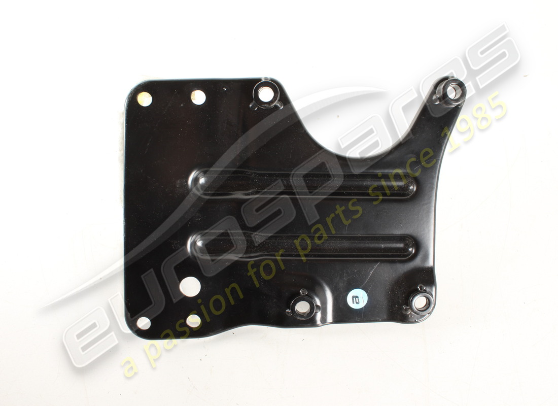 USED Ferrari RH REINFORCEMENT . PART NUMBER 68297900 (1)