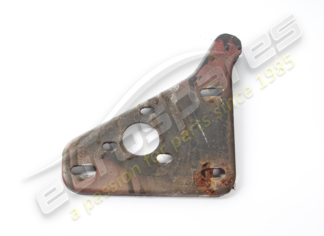 USED Ferrari RH HEAD LAMP MOTOR SUPPORT BRACKET . PART NUMBER 61531200 (1)