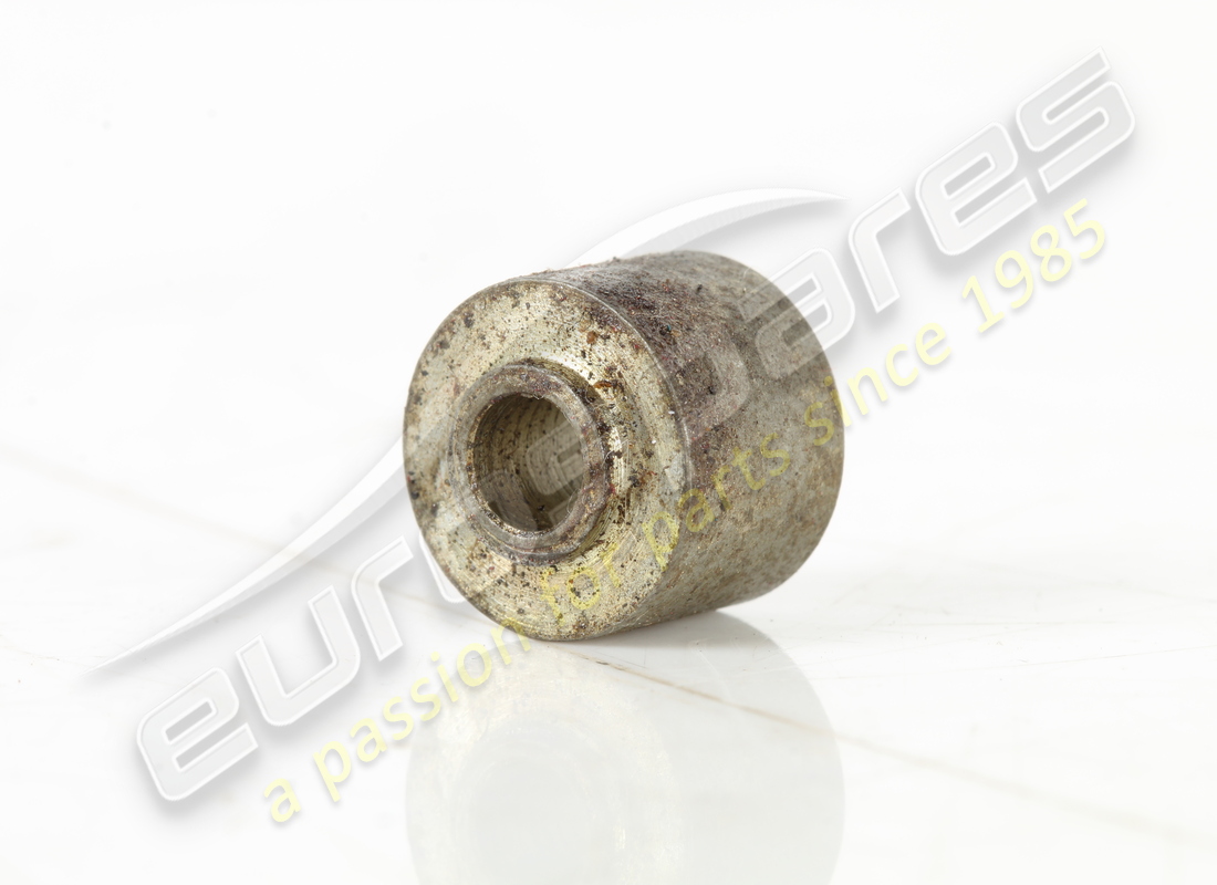 USED FERRARI SPACER. PART NUMBER 60915800 (1) used ferrari spacer. part number 60915800 (1)
